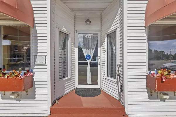 432 W Water Street, Princeton, WI 54968