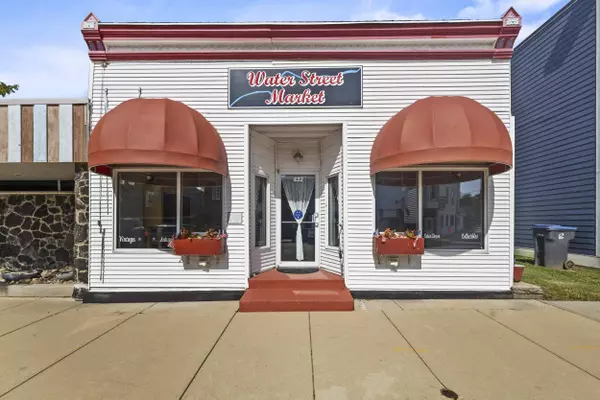 432 W Water Street, Princeton, WI 54968