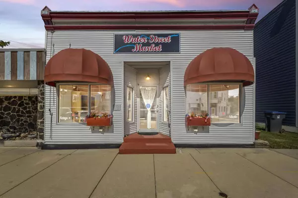 432 W Water Street, Princeton, WI 54968