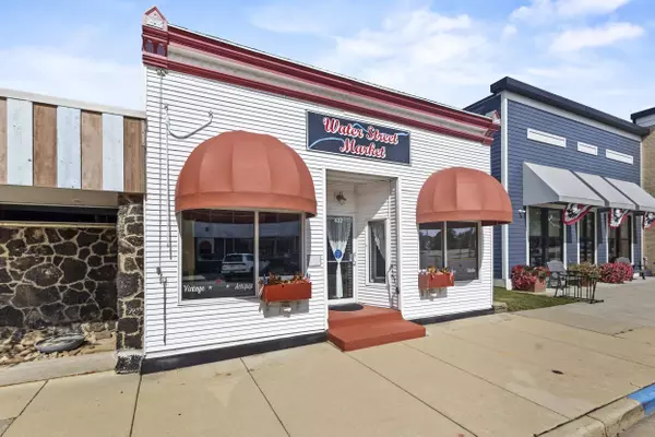 432 W Water Street, Princeton, WI 54968