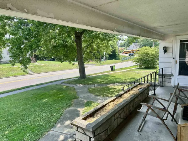 403 Main Street, Fairwater, WI 53931