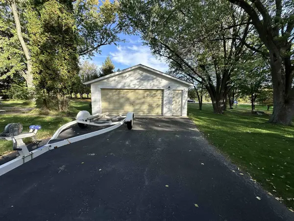 N5170 Forest Glen Beach Road, Ripon, WI 54971