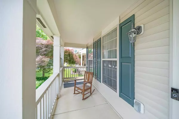 2349 Myrtle Valley Drive, Columbus, OH 43228