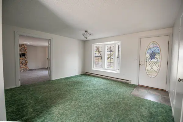 12905 W Suncrest Cir, Nine Mile Falls, WA 99026