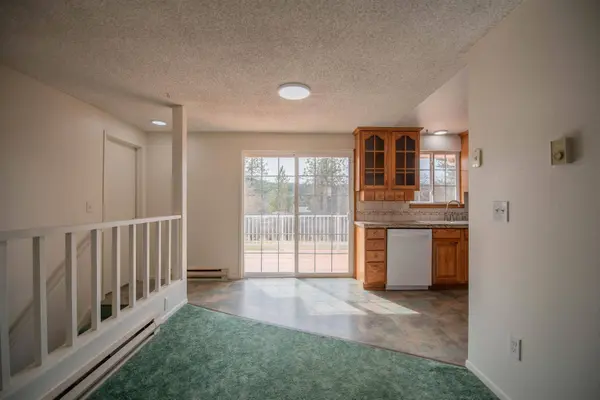 12905 W Suncrest Cir, Nine Mile Falls, WA 99026