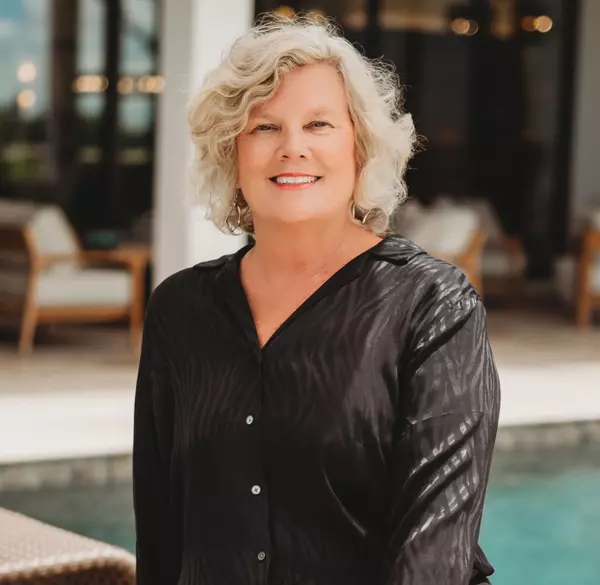 Sue Becker- Agent