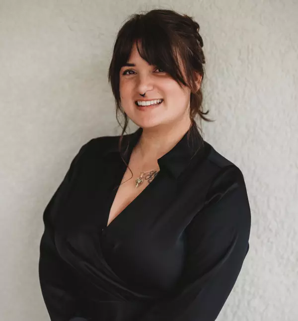 Britney Dipaola-Transaction Coordinator