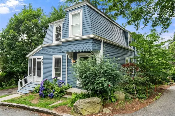 26 Centre Ave, Belmont, MA 02478