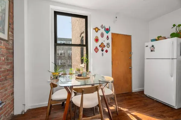 1404 Commonwealth Ave #17, Boston, MA 02135