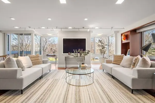 975 Memorial Drive #405-406, Cambridge, MA 02138