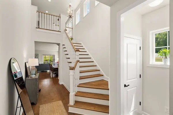 22 Archer Dr #22, Woburn, MA 01801