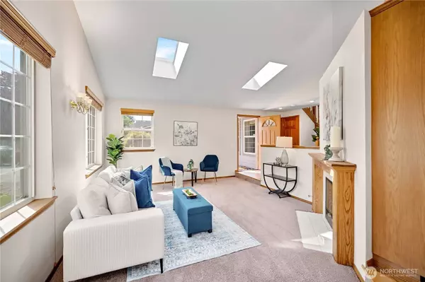 9113 Zircon DR SW, Lakewood, WA 98498