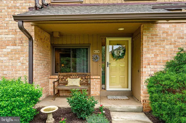352 PAOLI WOODS #352, Paoli, PA 19301