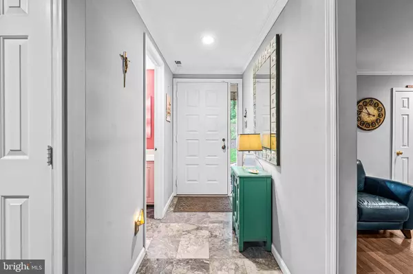 352 PAOLI WOODS #352, Paoli, PA 19301