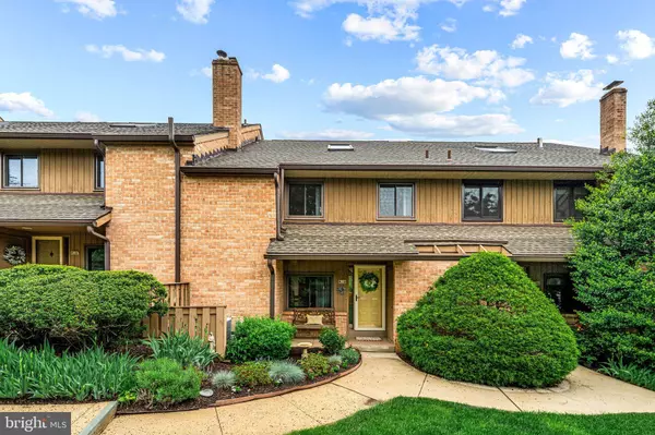 352 PAOLI WOODS #352, Paoli, PA 19301