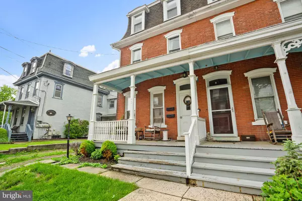 411 SCHOOL ST, North Wales, PA 19454