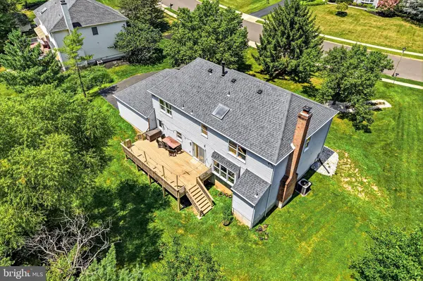 1843 BEACON HILL DR, Dresher, PA 19025