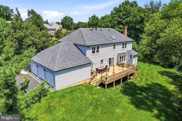 1843 BEACON HILL DR, Dresher, PA 19025