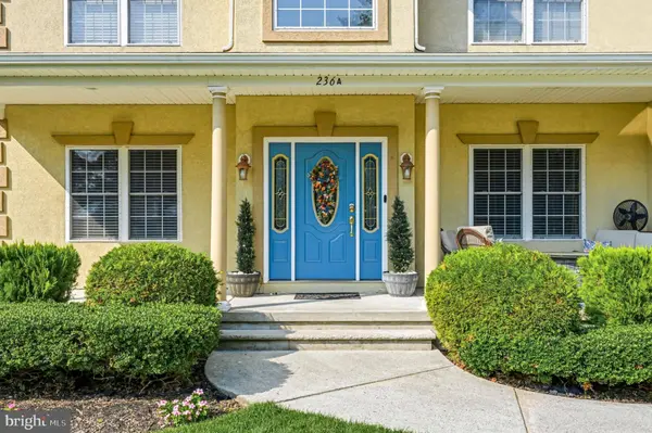 236 UPLAND AVE, Absecon, NJ 08201