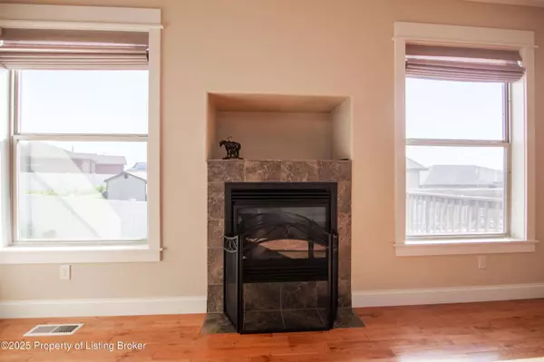 Mustang, Dickinson, ND 58601