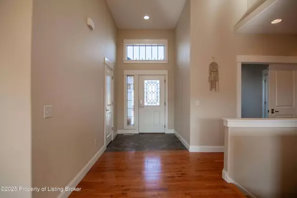 Mustang, Dickinson, ND 58601