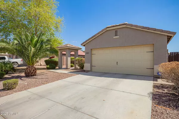 18611 W LUPINE Avenue, Goodyear, AZ 85338