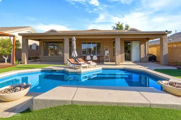 10909 W CHASE Lane, Avondale, AZ 85323