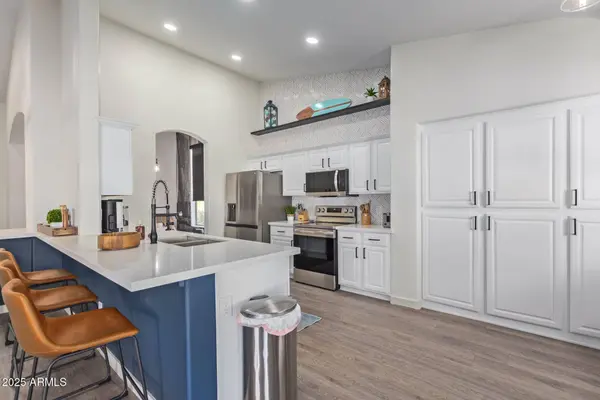 844 W BEECHNUT Drive, Chandler, AZ 85248