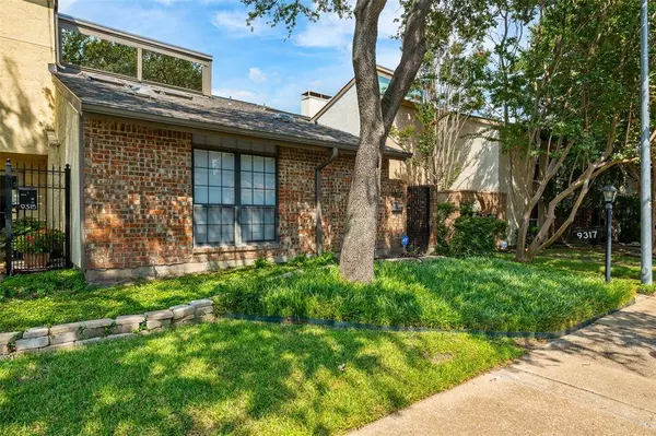 9317 Chimneysweep Lane, Dallas, TX 75243