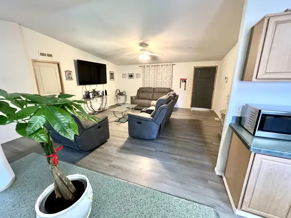 215 E 3rd St, Westmorland, CA 92281