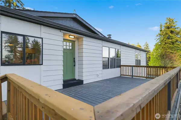 12406 104th ST NW, Gig Harbor, WA 98329