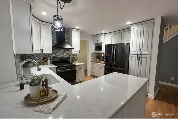 2971 Sprague ST, Port Orchard, WA 98366