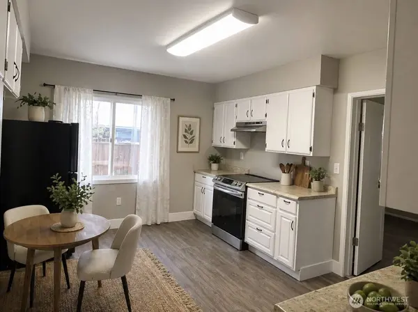 909 E 2nd ST, Aberdeen, WA 98520