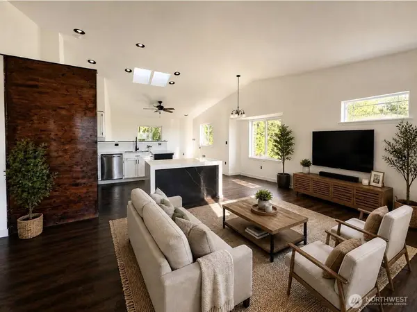 17425 Highland View DR, Arlington, WA 98223