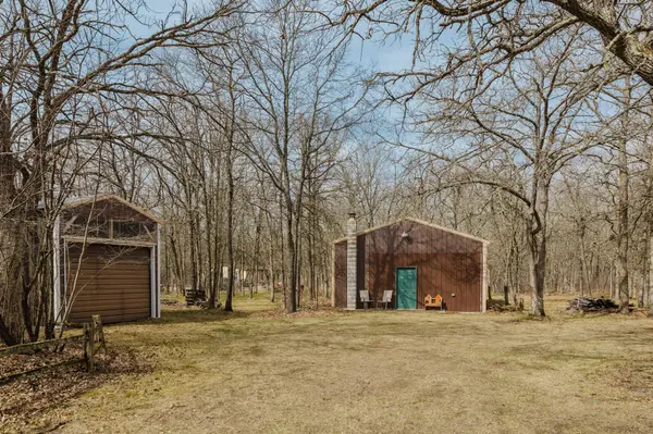 25266 Oak Knoll TRL, Osage, MN 56570