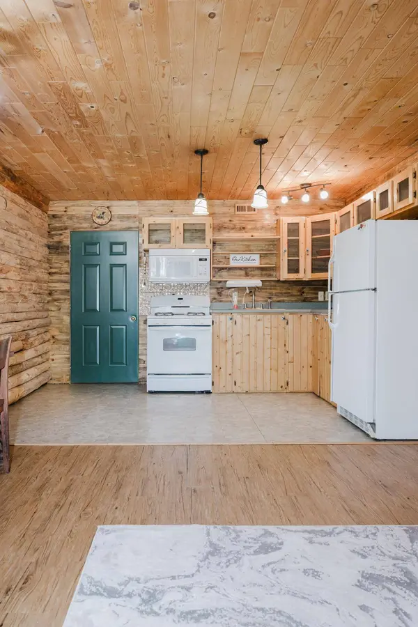 25266 Oak Knoll TRL, Osage, MN 56570