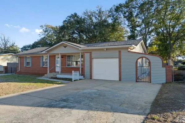 218 NW Katherine PL, Fort Walton Beach, FL 32548