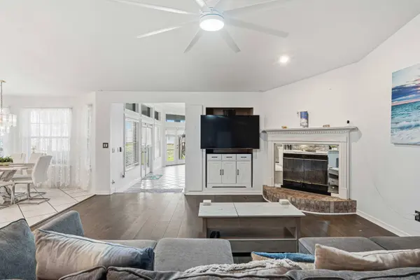 1929 Jessica WAY, Navarre, FL 32566