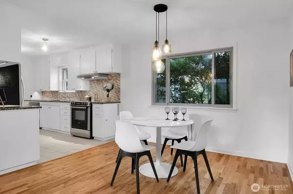 6710 Flora AVE S, Seattle, WA 98108