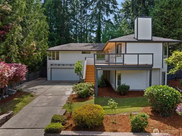 16939 SE 39th ST, Bellevue, WA 98008