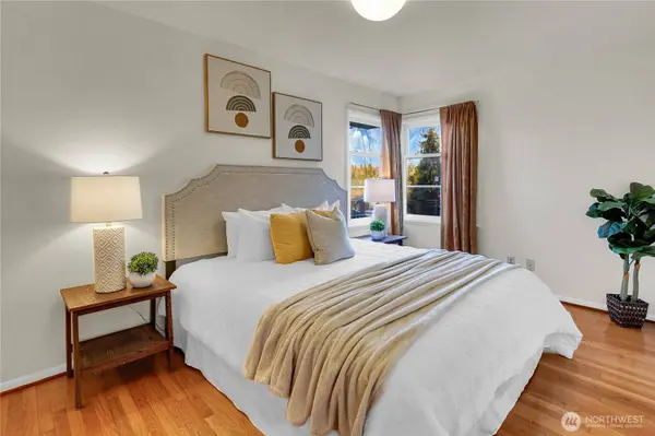 4209 S Lucile ST, Seattle, WA 98118