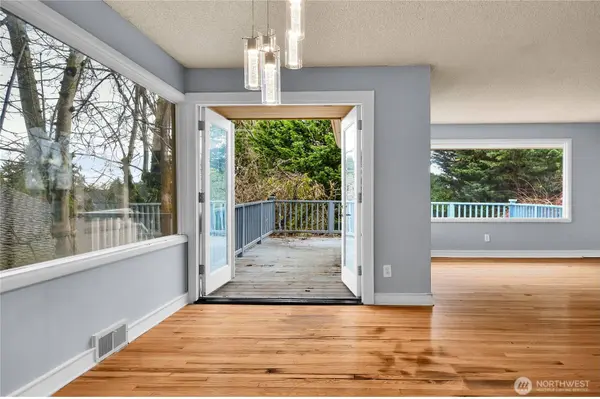 921 Sunset WAY, Bellevue, WA 98004