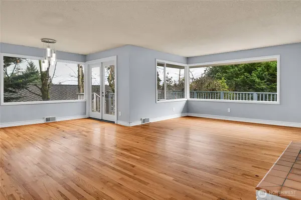 921 Sunset WAY, Bellevue, WA 98004