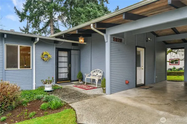 5828 129th AVE SE, Bellevue, WA 98006