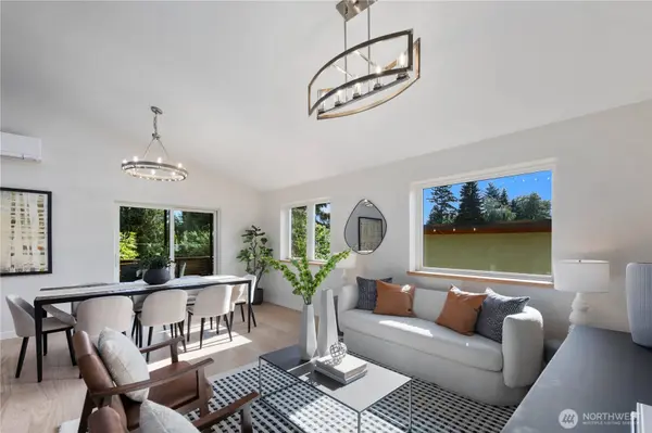 8625 30th AVE SW, Seattle, WA 98126