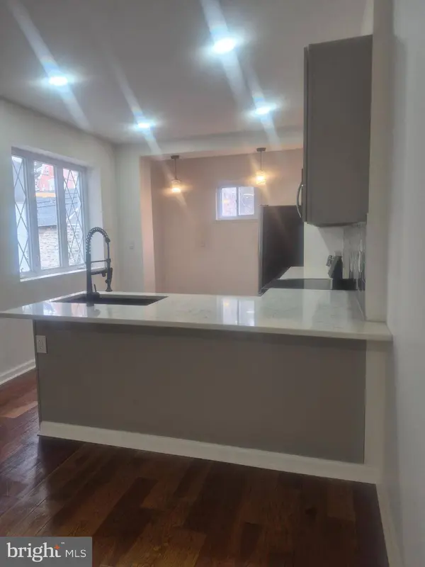 6157 LEBANON AVE, Philadelphia, PA 19151