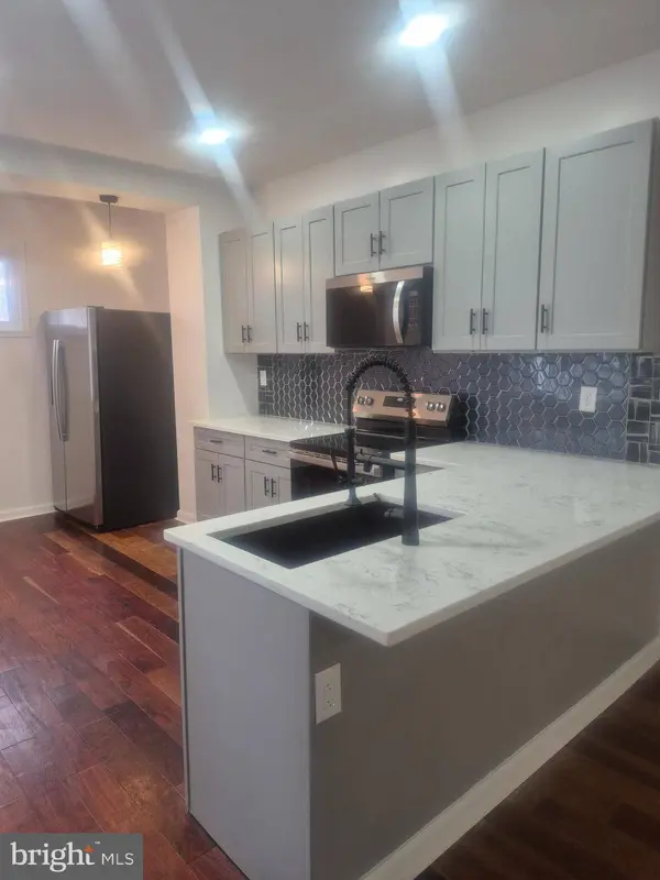 6157 LEBANON AVE, Philadelphia, PA 19151