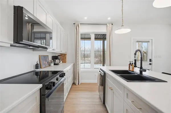 46 Remillard AVE, St Malo, MB R0A 1T0