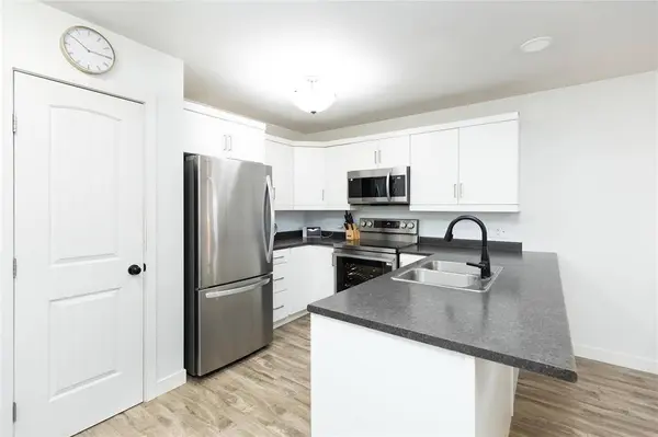11 Rosebrook Trail TRL, Steinbach, MB R5G 0Z3
