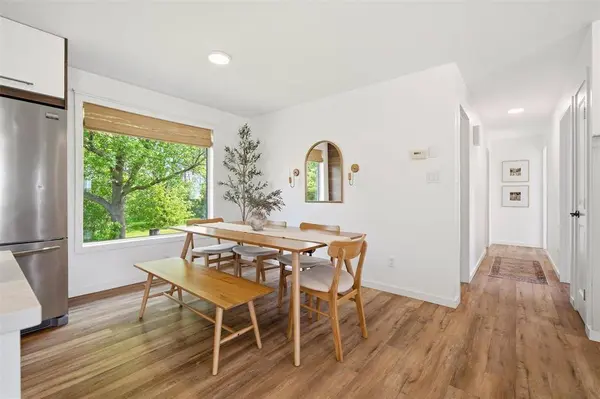 31130 35 RD, Mitchell, MB R5G 2M4